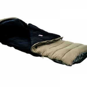 Spacák Giants Fishing 5 Season Maxi